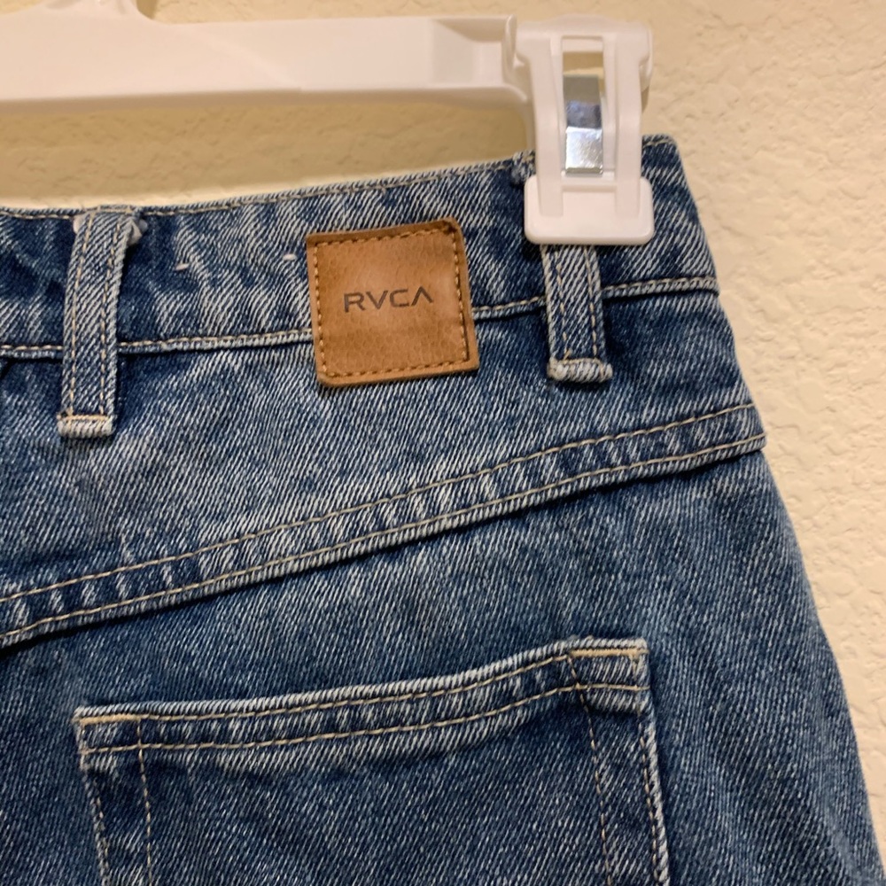 RVCA JEANS